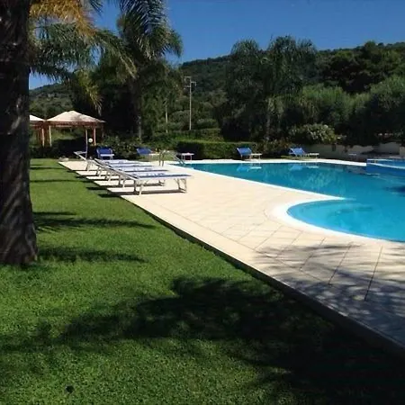 Delta Club 4*