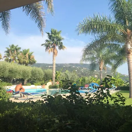 Delta Club Apartmanhotel Capo Vaticano