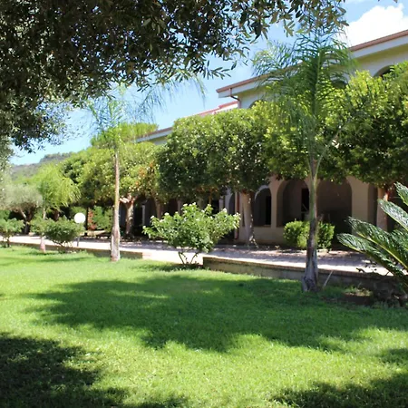 Aparthotel Delta Club Capo Vaticano