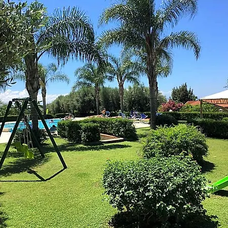 Delta Club شقة فندقية 4*