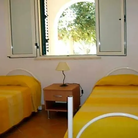 Ξενοδοχείο με διαμερίσματα Delta Club Capo Vaticano
