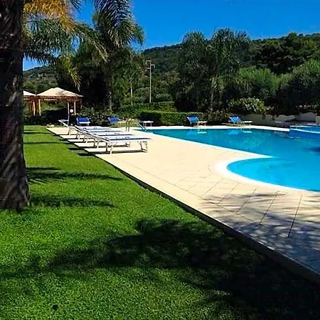 Delta Club 4*