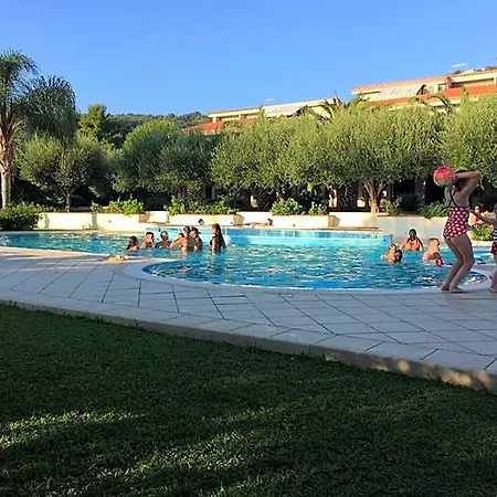 Delta Club شقة فندقية