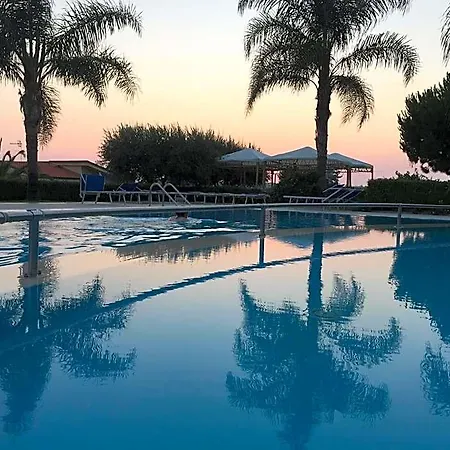 Delta Club شقة فندقية كابو فاتيكانو