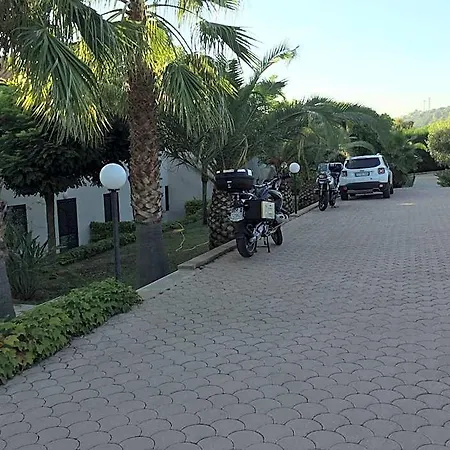 Delta Club Apartmanhotel 4*