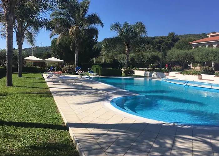 Aparthotel Delta Club 4*