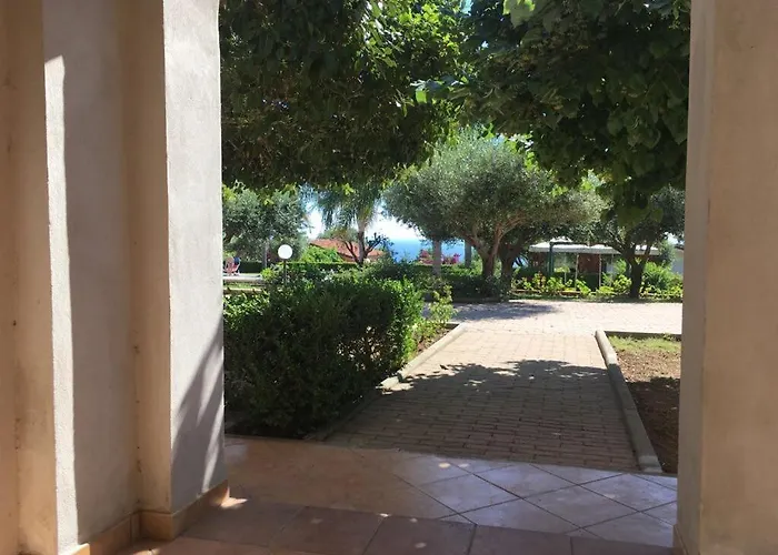 Aparthotel Delta Club 4*