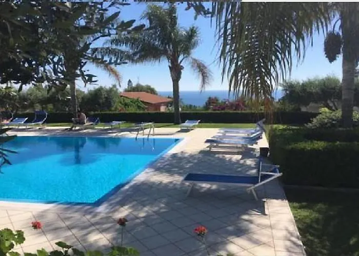 Delta Club Aparthotel 4*